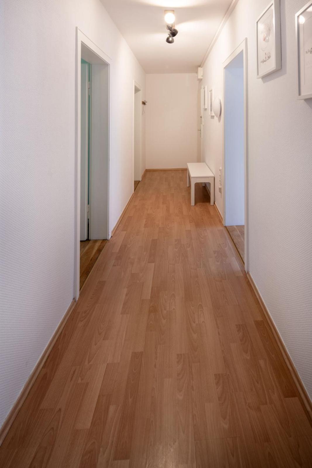 Ferienwohnung Liegeplatz ヴィルヘルムスハーフェン エクステリア 写真